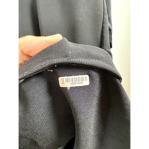 Vince. Black Modern Minimalist Old Money Quiet Luxury Designer Chic Sheath Dress - Picture 4 of 7